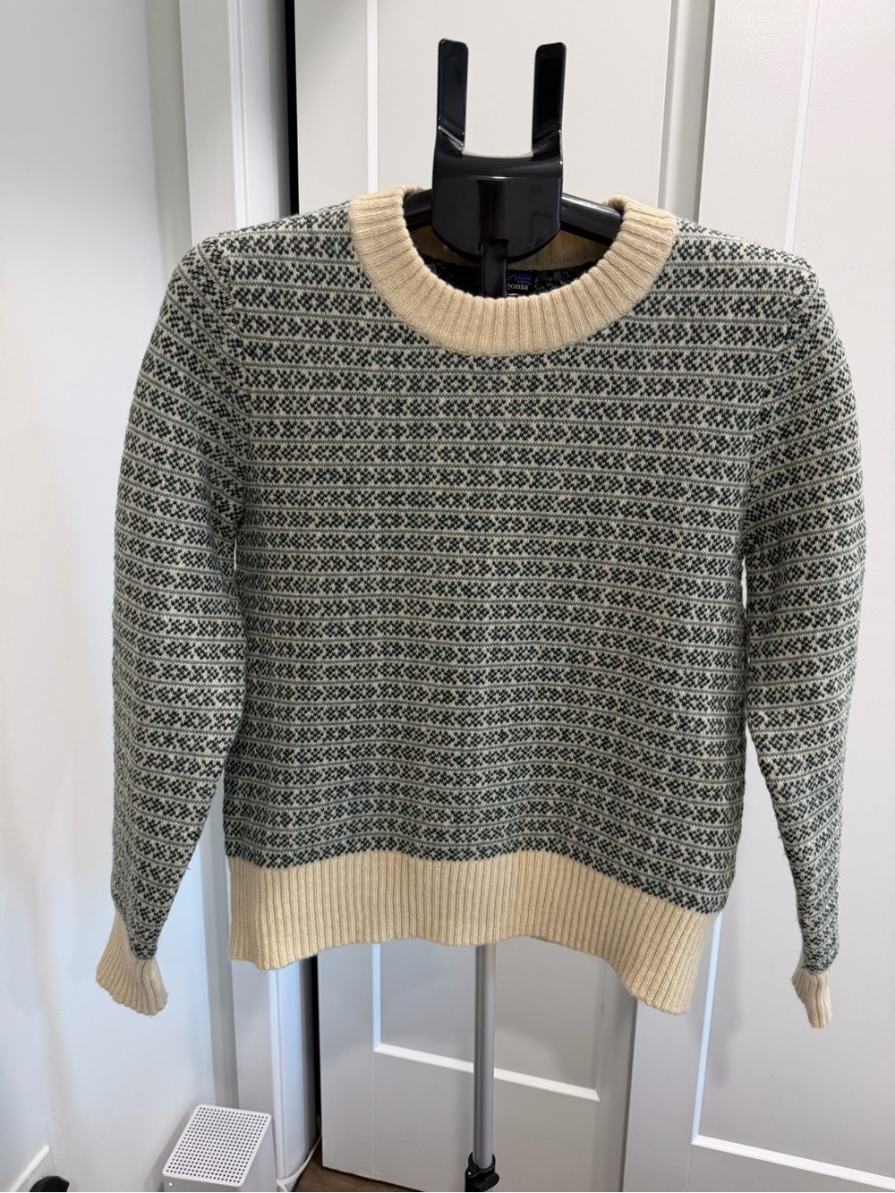 Patagonia Cream and Green Fair Isle Crewneck Sweater